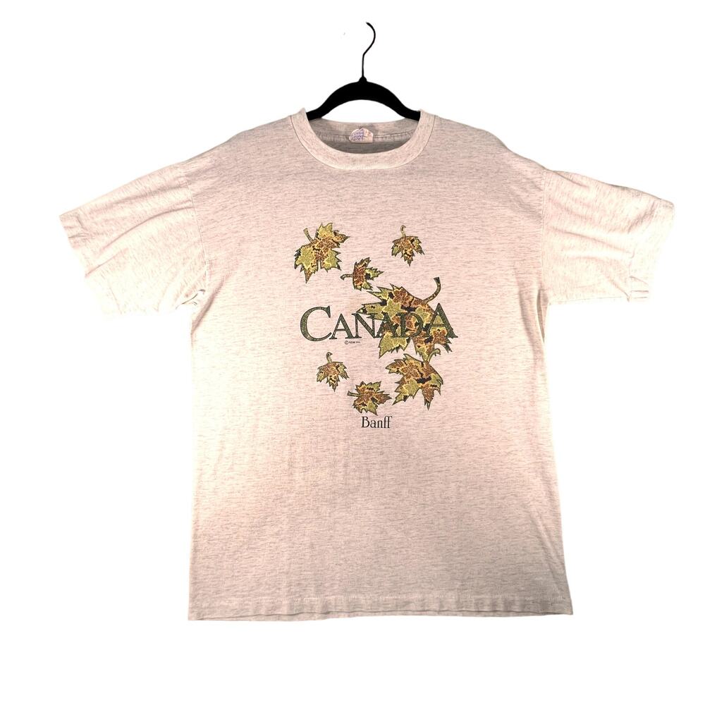 Vintage Men's Canada Banff Alberta, CityScape Canada, S/S Gray T-Shirt,  Size: L